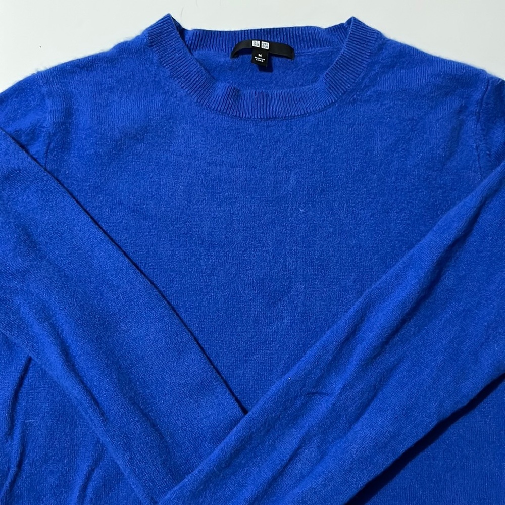 Royal blue cashmere crew neck classic